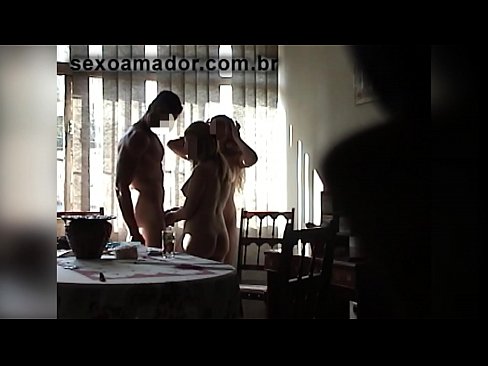 ❤️ L'amichi sessu invitanu un omu gigante è un trio cun ellu ❤ Bella porno à noi % co.bestsexporno.ru%